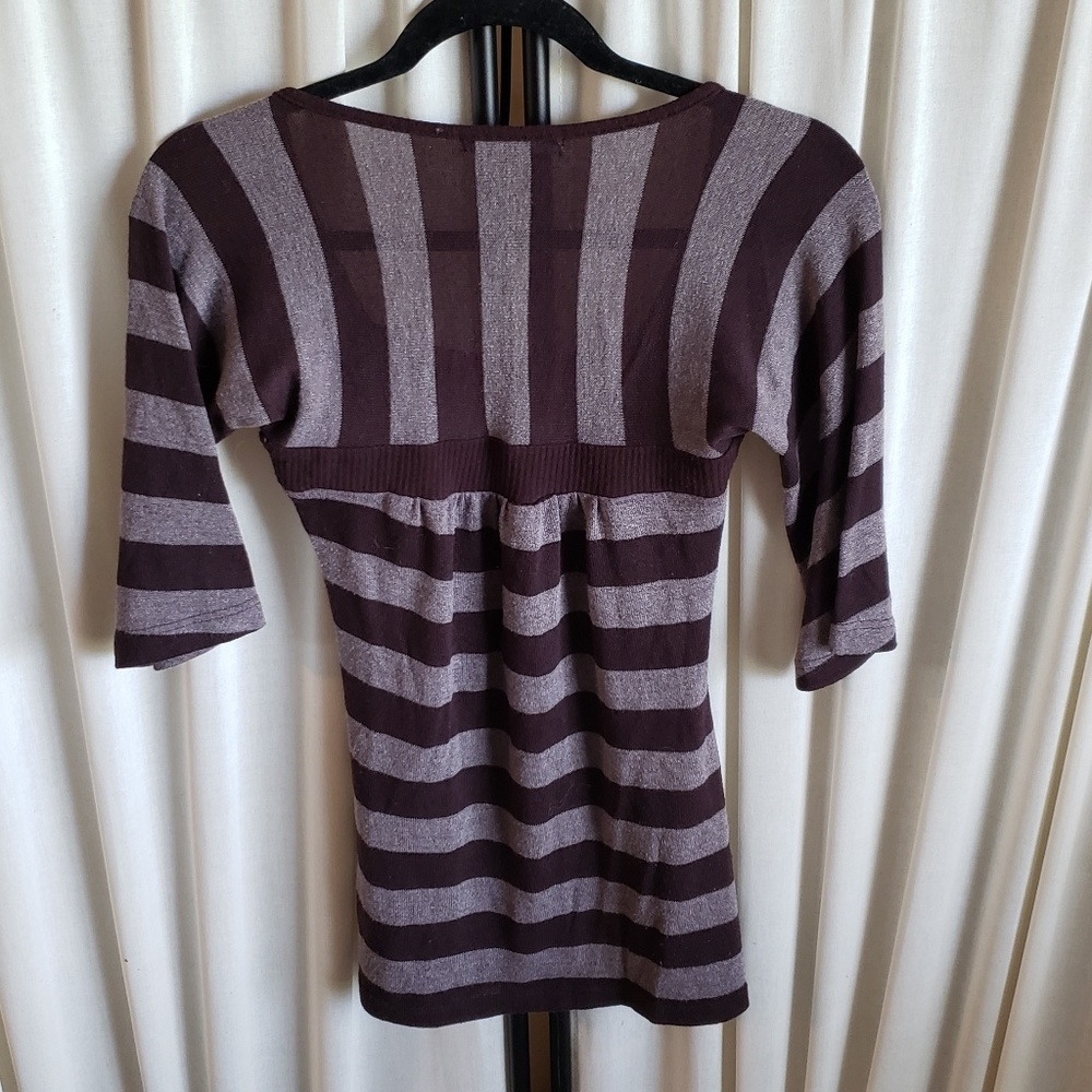 Charlotte russe sz S maroon/gray striped sweater - Picture 2 of 4